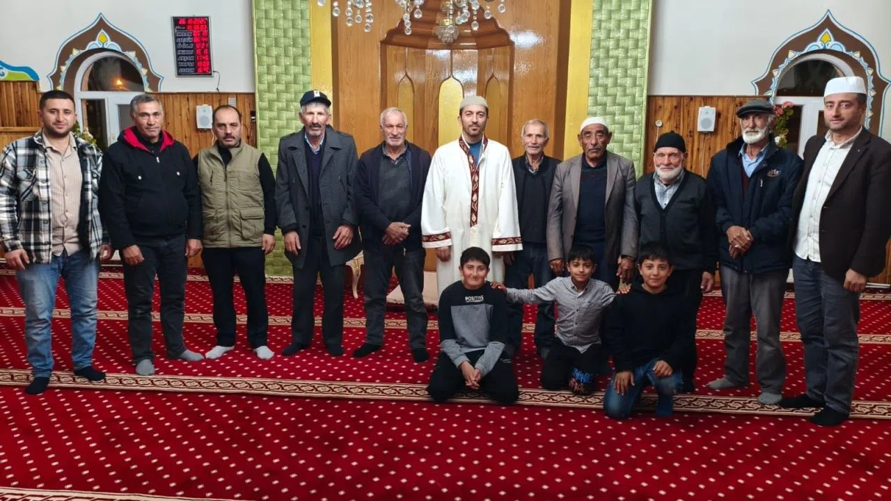 Kangal Müftüsü Akgöz, Deliktaş’ta Cemaatle Buluştu