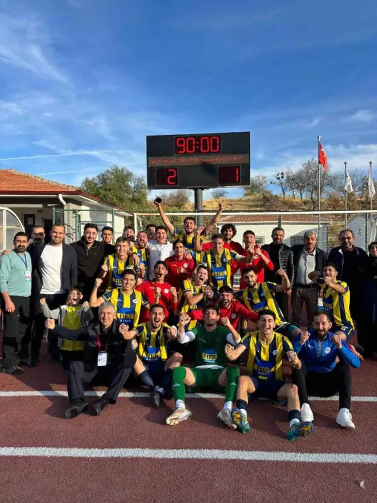 Kayseri Şeker Süper Amatör Küme: Hacılar Erciyesspor Evinde Başakpınarspor’u Nefes Kesen Maçta 2-1 Mağlup Etti