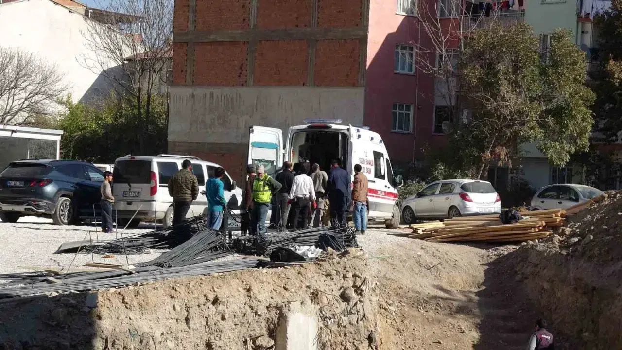 Malatya Yeşilyurt'taki Şantiye Kazasında İşçi Yaralandı: Sağlık Durumu İyi