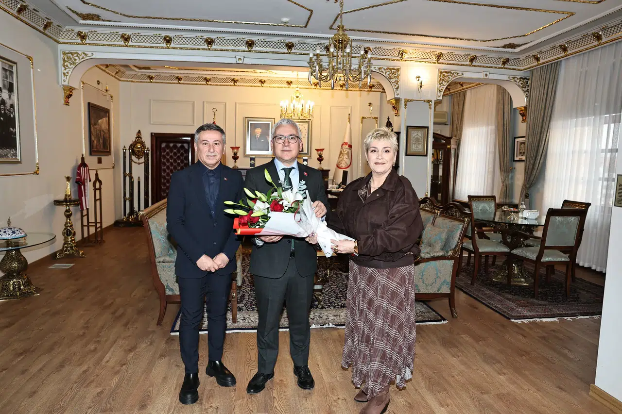 Emekli İkramiyelerini TSK Güçlendirme Vakfı ve AFAD’a Bağışladılar