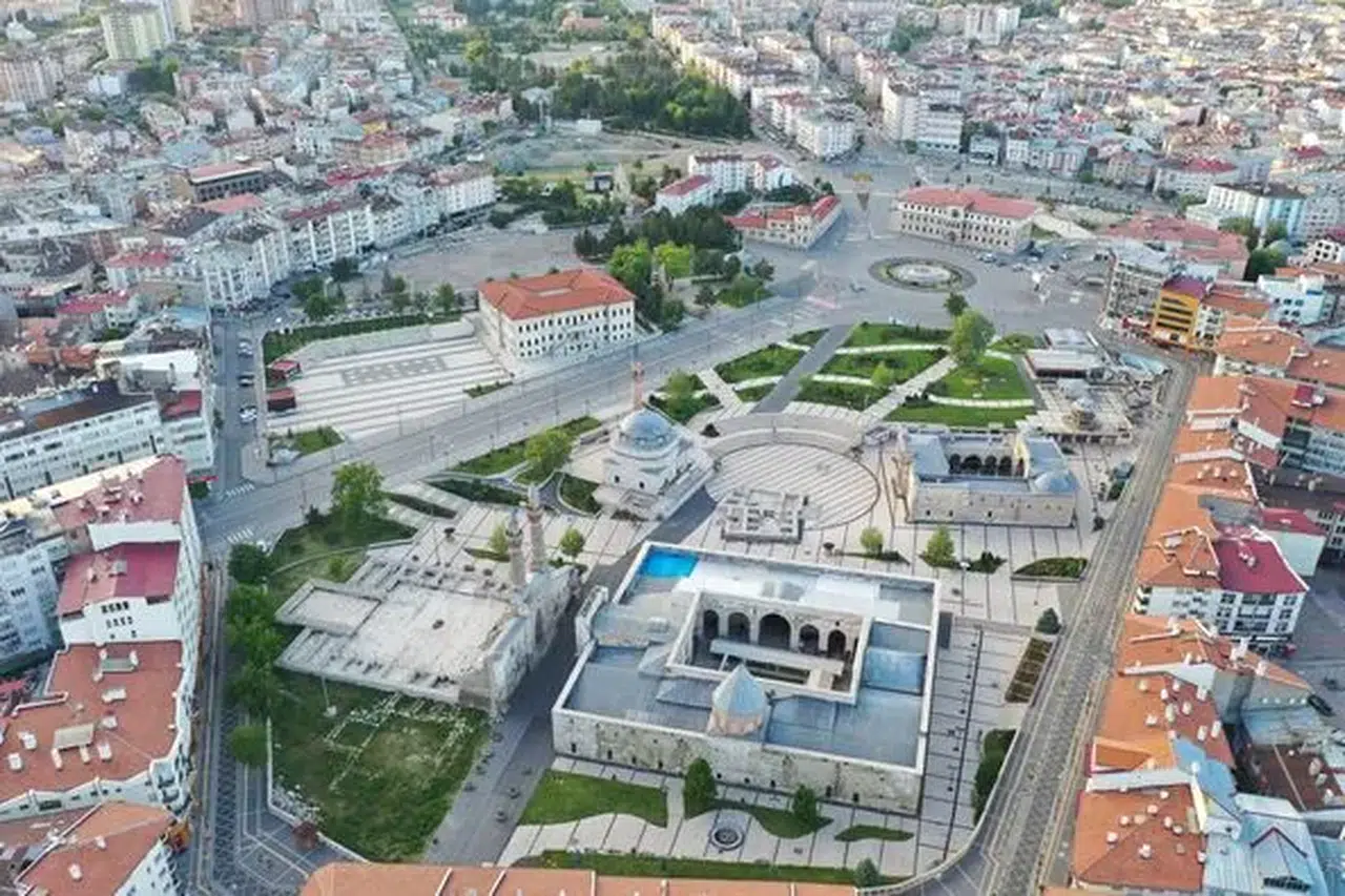 Konut Sektörü Patladı: Yapı Ruhsatları İkiye Katlandı!