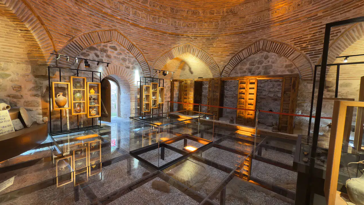 Anadolu'nun İlk Umumi Helası Müze Oldu: "Sık Dişini"