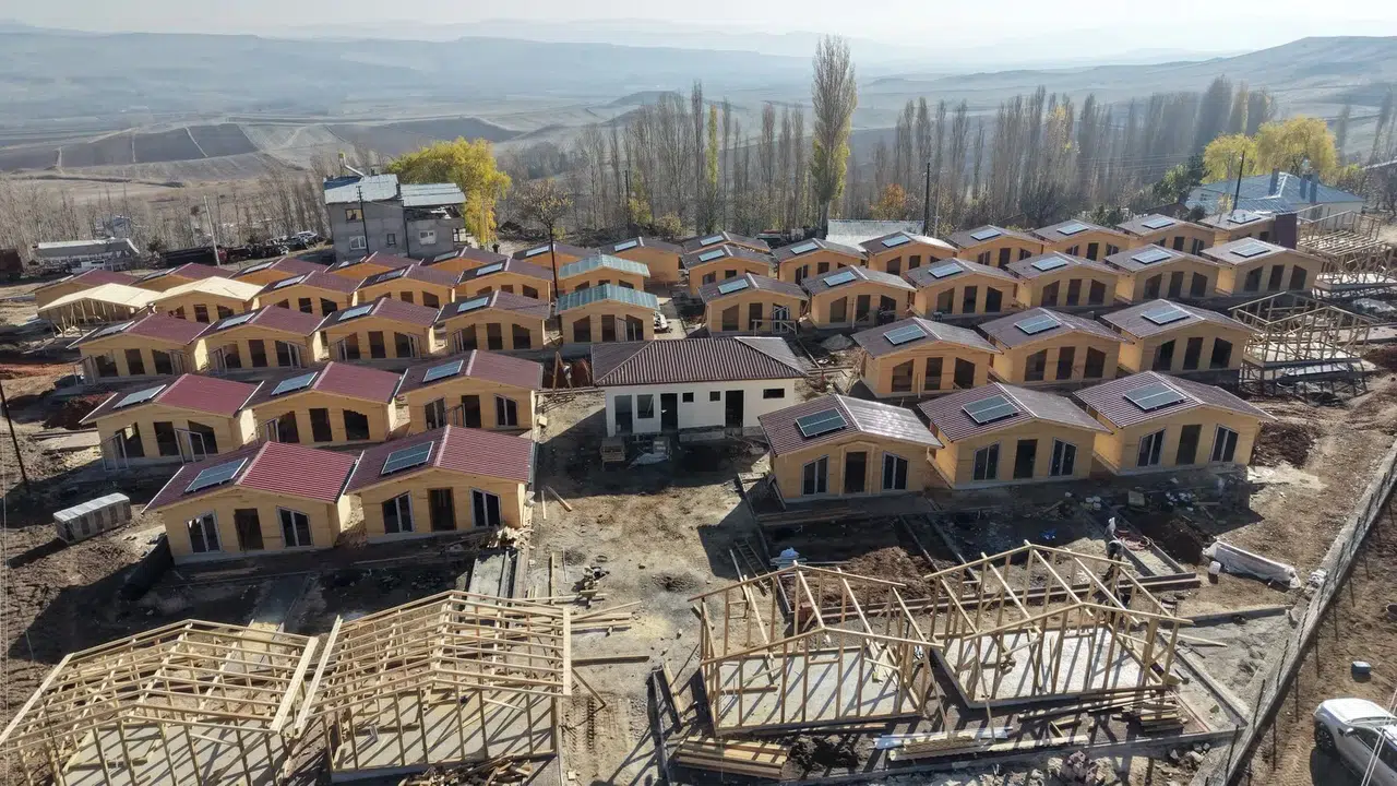 Yeni Cazibe Noktası Bahçeli Evler Projesi İlerliyor