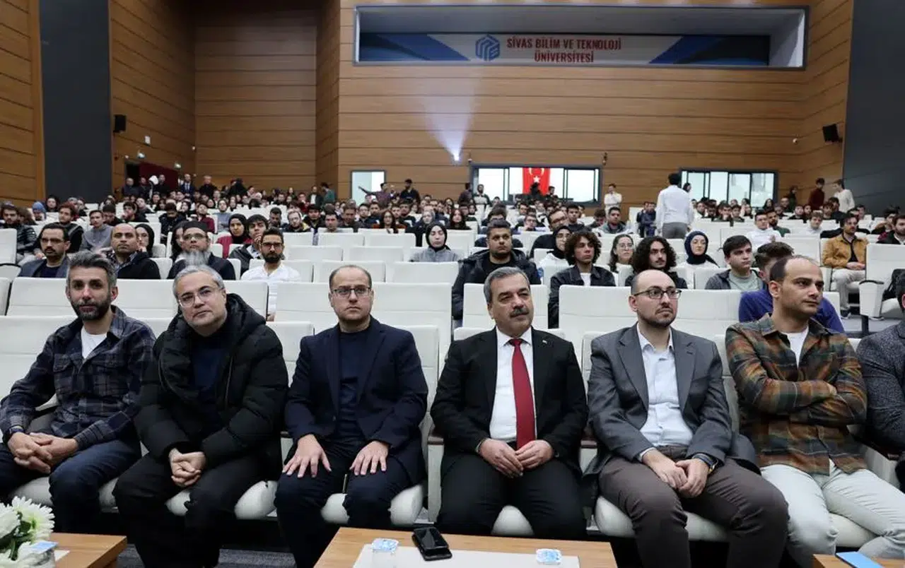 TEI uzmanlarından uçak motoru geliştirme süreçlerini öğrendiler