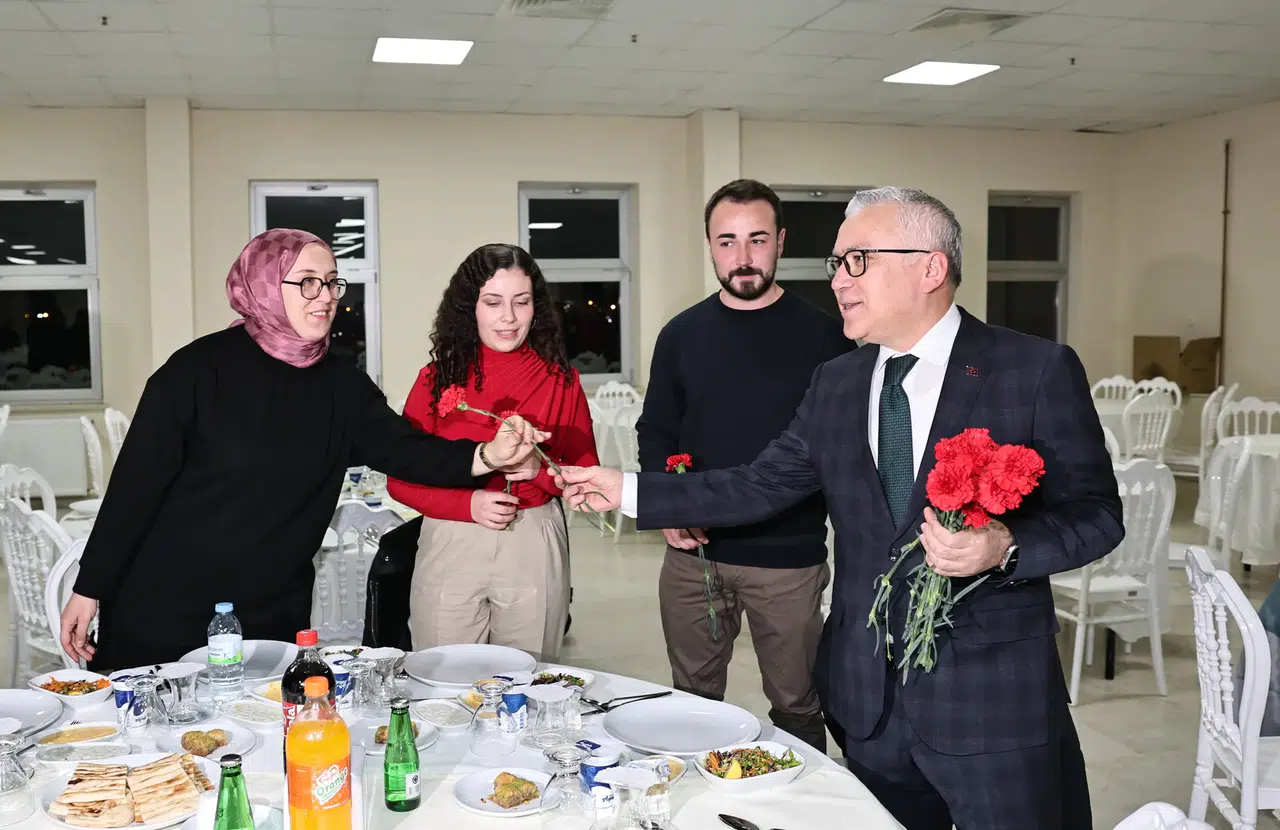 Emekli ve Aday Öğretmenlere Özel Program