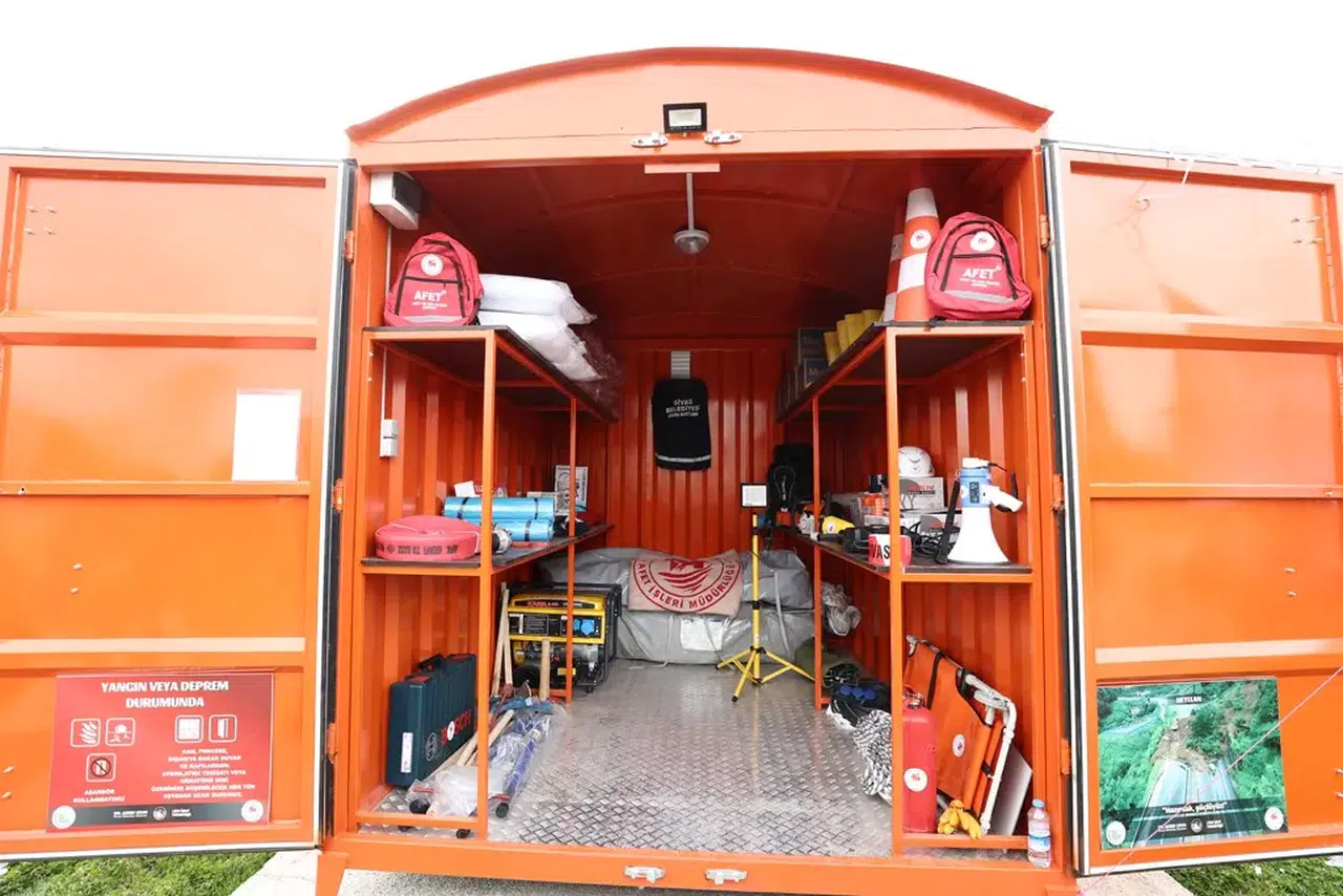 Sivas'ta Bir İlk: Afet Konteyneri Uygulaması Başladı