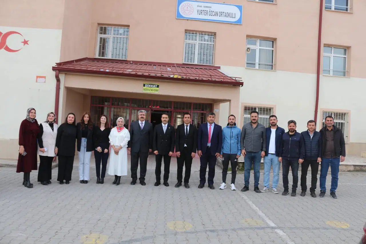 Kaymakam Enes Burak KOCA’dan Öğretmenler Günü Ziyareti