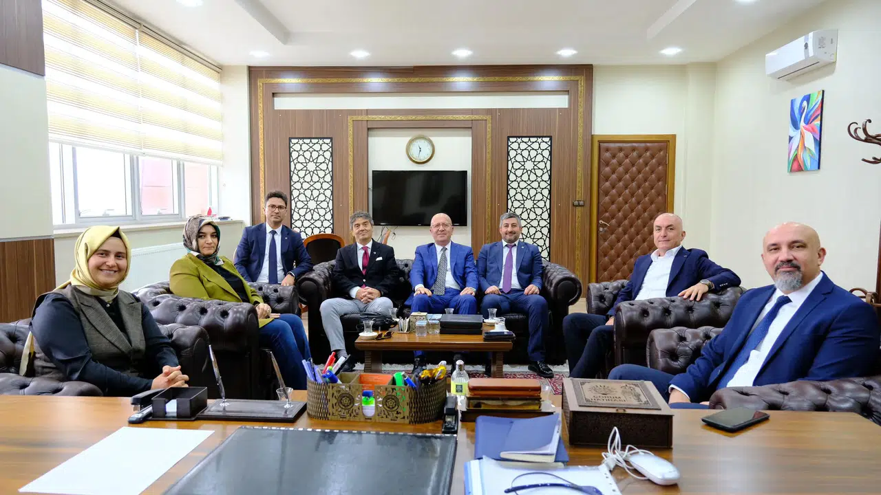 Sivas’ta Üniversite-Şehir İş Birliği Görüşmesi