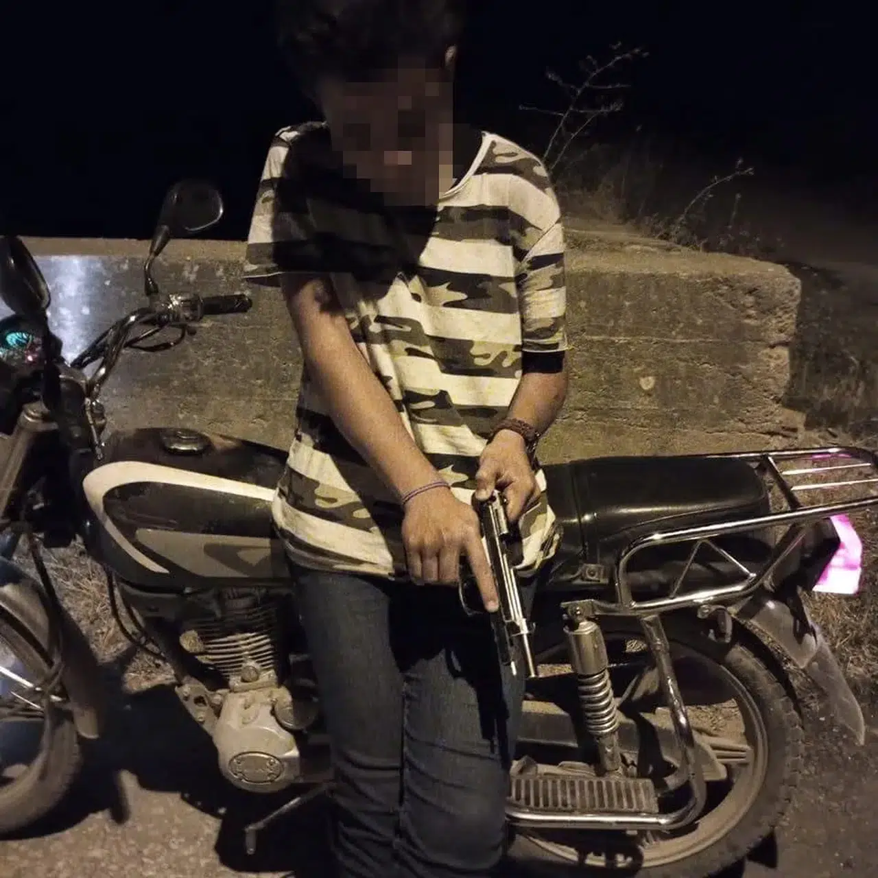 "Yan Baktın" Tartışması Bir Cana Mal Oldu! 6 Yerinden Bıçakladılar