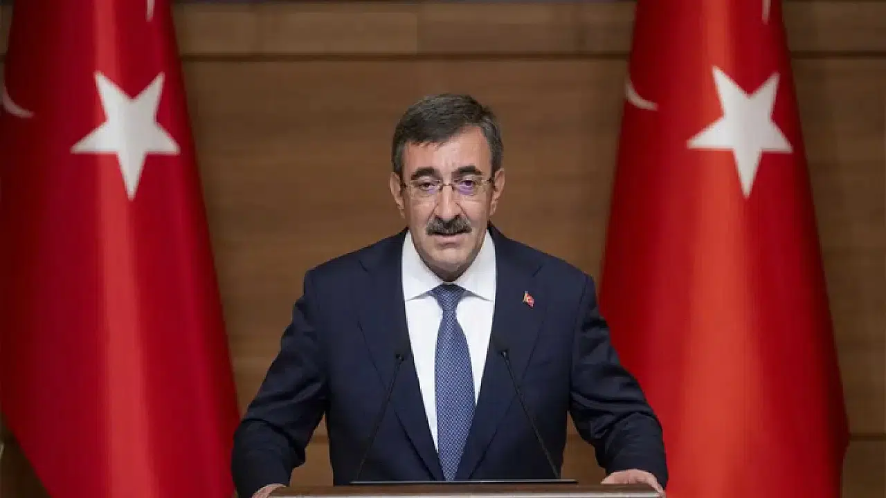 Cumhurbaşkanlığı'na Yılmaz vekalet edecek