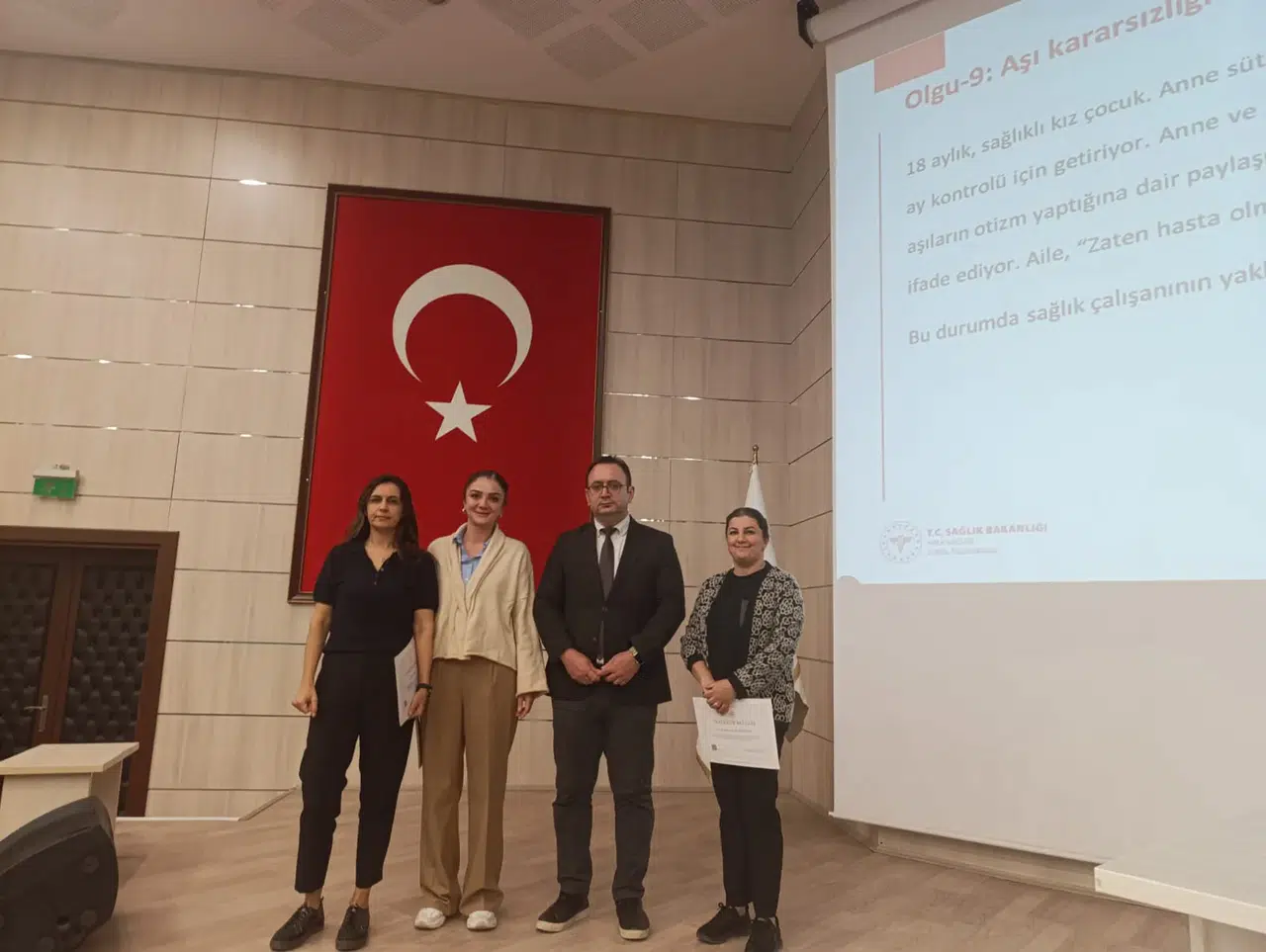 Sivas'ta Aile Hekimlerine “Bağışıklama” Eğitimi