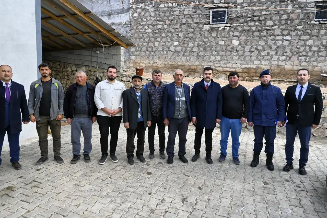 Kaymakam, köyleri ziyaret ederek vatandaşların taleplerini dinledi