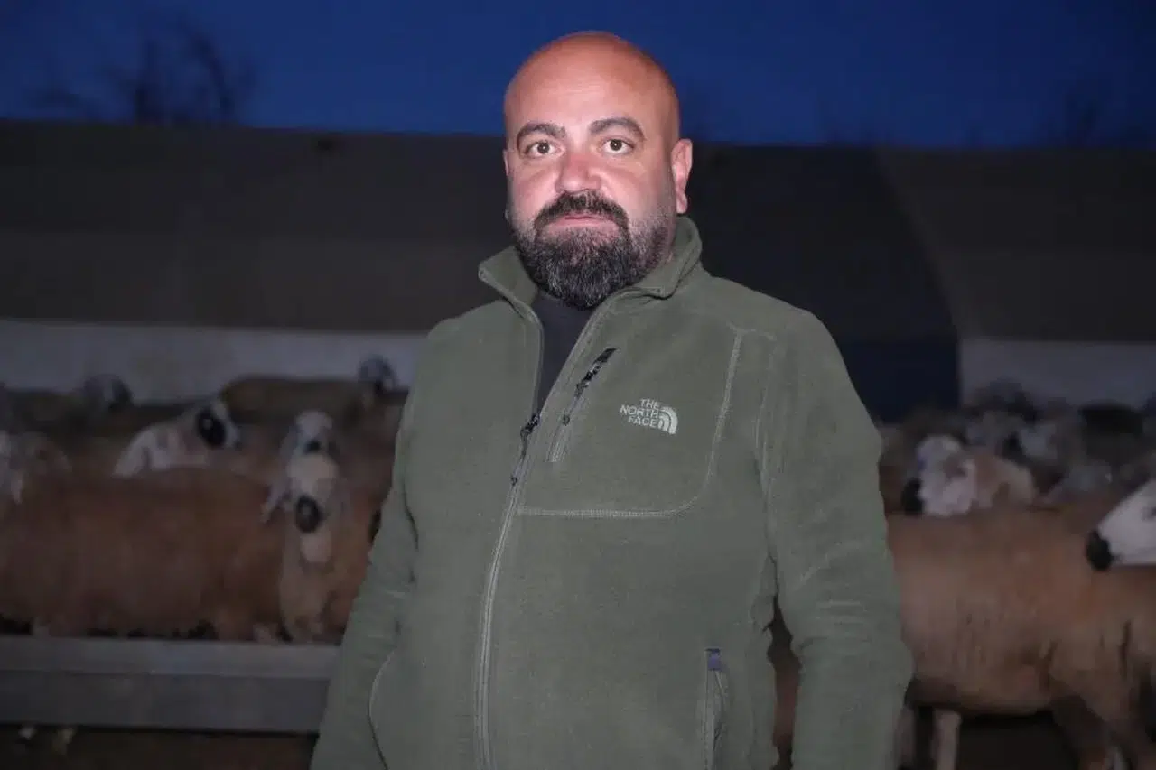 Medya Sektörünü Bıraktı, Hayvancılığa Başladı