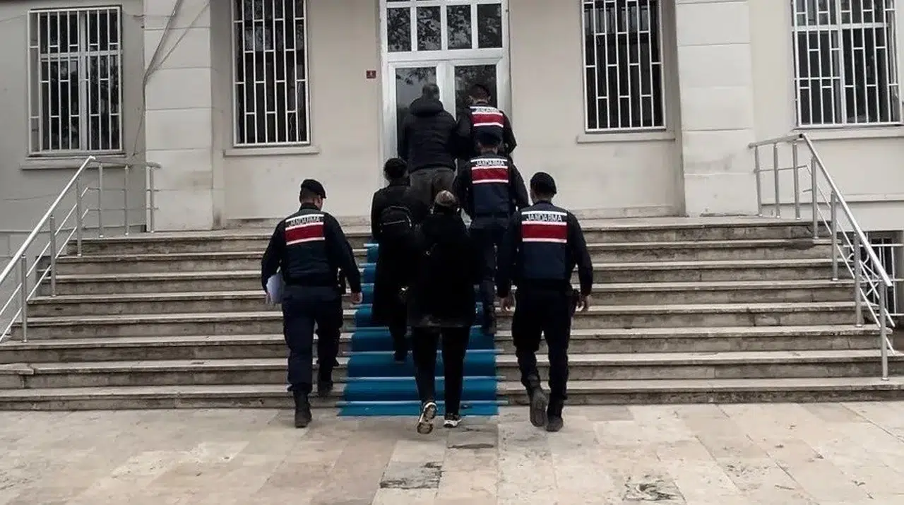 FETÖ Şüphelisi JADU Yapay Zekâ ile Sınırda Yakalandı