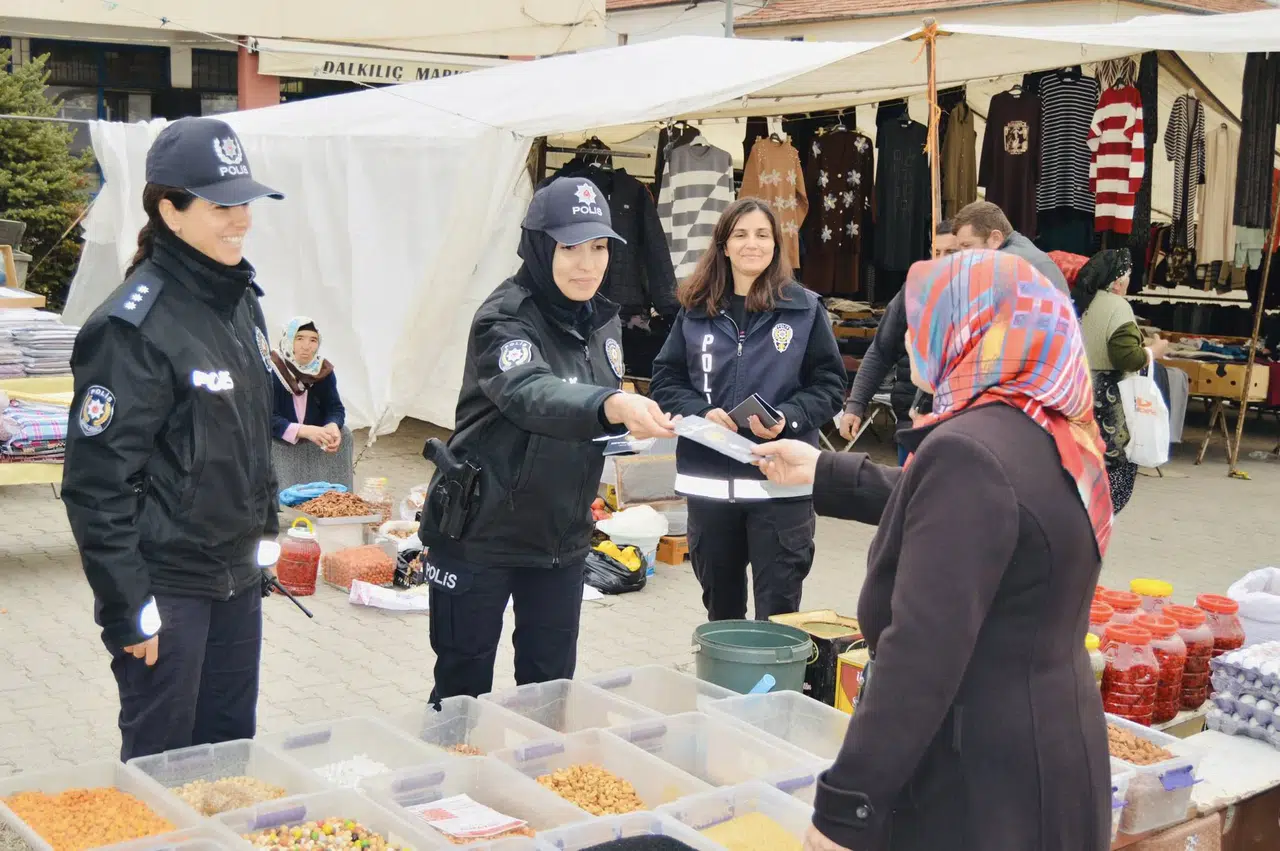 Gemerek’te 25 Kasım İçin Farkındalık Çalışması