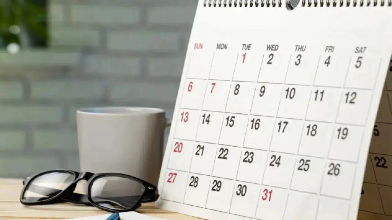 1 Ocak resmi tatil mi? 2026 yılbaşı hangi güne denk geliyor?