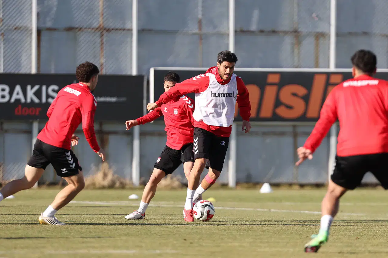 Sivasspor, İstanbulspor Deplasmanı İçin Hazırlıklara Başladı