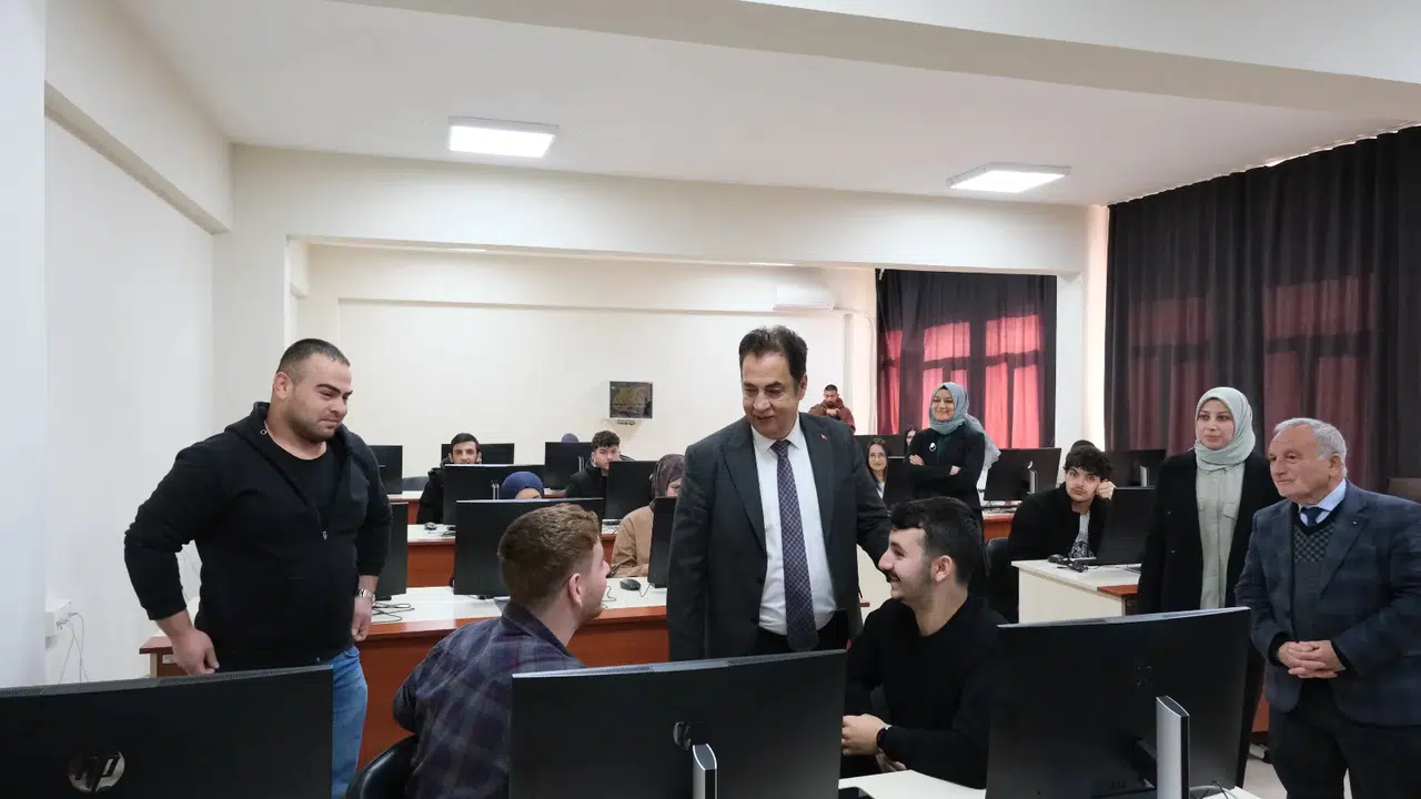 Dijital becerilerine katkı sunacak