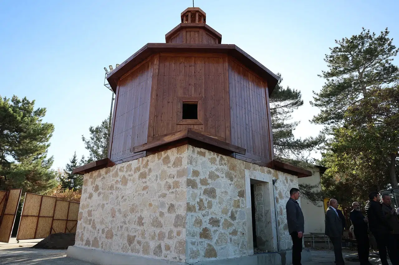 Sivas’ın Tarihi Saat Kulesi Bugün Açılacak
