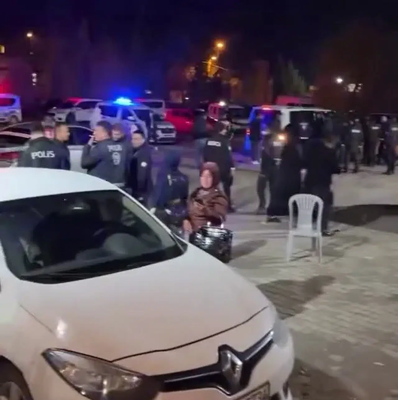 Düğün eğlencesi yerini kavgaya bıraktı! 3 Yaralı