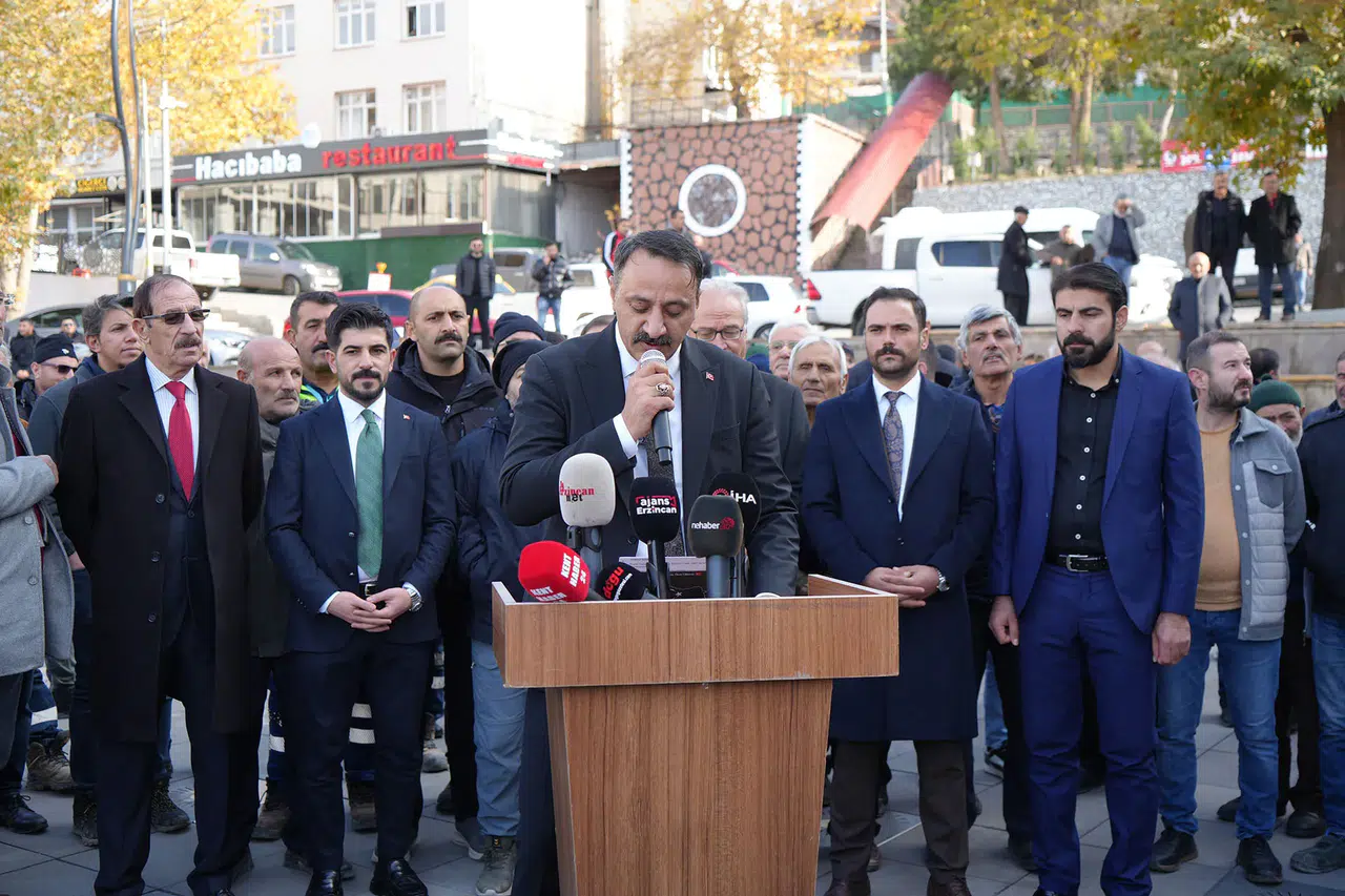 Altın Madeni Belirsizliği Sürüyor: Maden Acilen Açılmalı!
