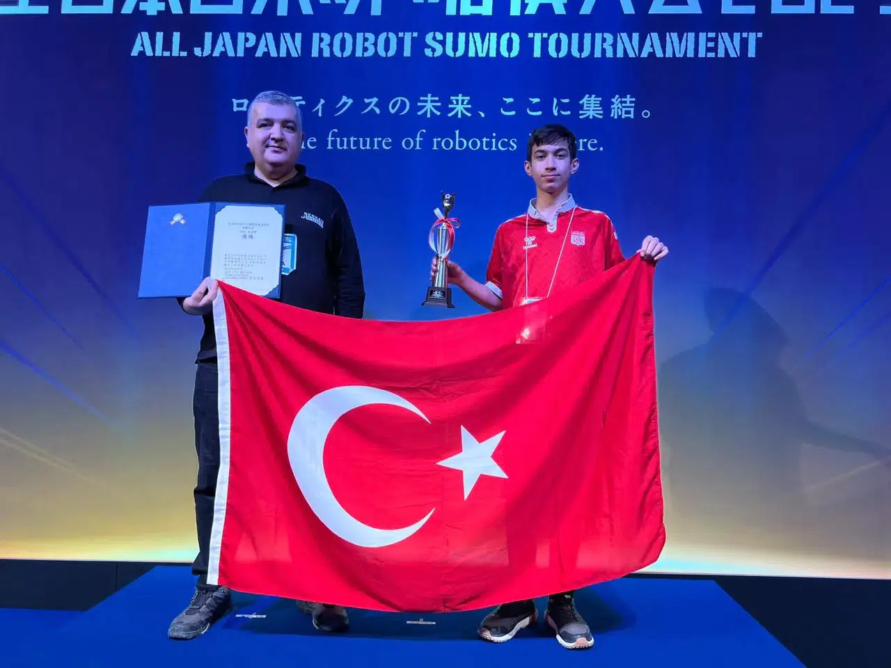 Tarih Yazdılar: Japonya'da Dünya Şampiyonu Türk Robotik Ekibi!