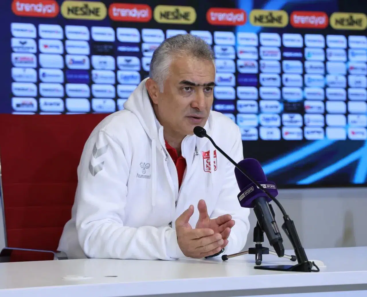 Altıparmak’tan Hakem Tepkisi: “Kötü Maç Yönetti”