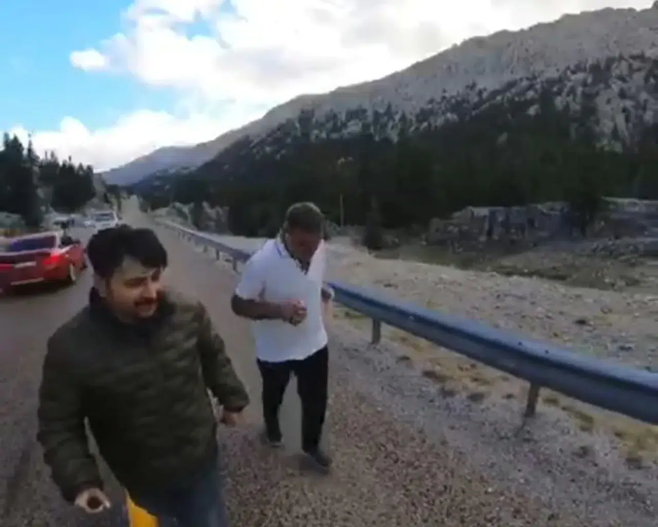 İniş ve Çıkışlı Parkurda 10 Kilometrelik Koşu