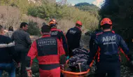 Kırsalda zor anlar! Kayalıklardan düşen yaşlı vatandaş kurtarıldı