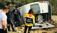 Tarım işçilerini taşıyan minibüs şarampole uçtu! 1 ölü 3 ağır yaralı