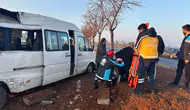 Şanlıurfa’da sabah korkusu! İşçileri taşıyan minibüs ağaca çarptı, 7 yaralı