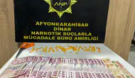 Peçeteye emdirilmiş uyuşturucu şoke etti! Afyon’da zehir tacirlerine şafak operasyonu