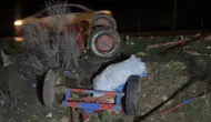 Tarladan dönen çiftçi kazada yaralandı: Otomobil hurdaya döndü