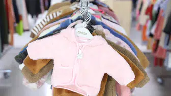 5 Bin Aileye Kışlık Kıyafet Desteği: Dost Market ve Dost Mağaza