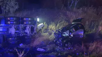 Adıyaman yolunda yürekleri ağza getiren çarpışma!