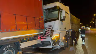 Samsun’da tır dehşeti: Gece yarısı yol bir anda karıştı