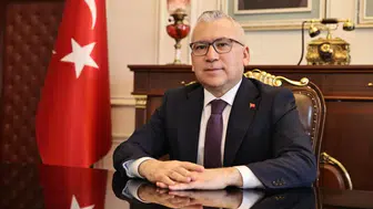 Sivas Valisi Yılmaz Şimşek: “Atatürk’ün Işığı Yolumuzu Aydınlatıyor”