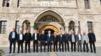Eski Bakanlar ve Milletvekillerinden Sivas Valisi Yılmaz Şimşek’e Ziyaret