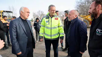 2025 Asfalt Yılı: Başkan Adem Uzun Çalışmaları Yerinde İnceledi