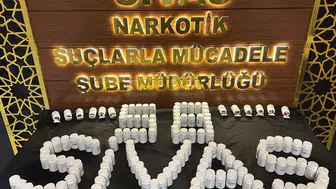 Sivas'ta Narkotik Operasyonu: 8 Bin Sentetik Ecza Ele Geçirildi