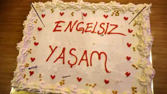 Engelli bireyler sahneyi büyüledi