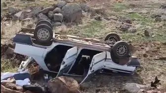 Siverek’te dehşet! Otomobil köprüden uçtu, sürücü sıkıştı