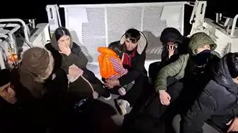 Lastik bot kabusu! Sahil güvenlik göçmenleri ölümden aldı