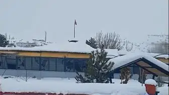 Sızır'da Korku Dolu Anlar! Düğün Salonunun Çökme Anı Kamerada