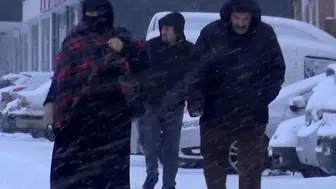 Doğu'nun Üç Komşusu Kar Altında: Beyaz Esaret Geri Döndü!