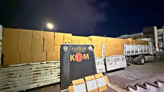 Yolda durdurulan tırda rekor kaçakçılık: 7,2 milyon makaron ele geçirildi