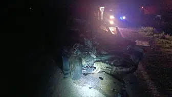 Manisa’da can pazarı! Kamyon–otomobil çarpışması ölümle bitti