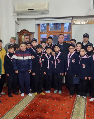 Manevi Birlik: Cumartesi Sabah Namazı Buluşması Etkinliği