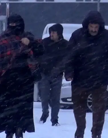 Doğu'nun Üç Komşusu Kar Altında: Beyaz Esaret Geri Döndü!