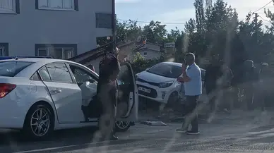 Sızır’da Trafik Kazası: 5 Yaralı